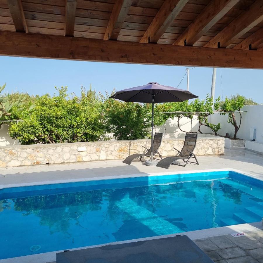Villa Lianas Garden House Afandou Exterior foto
